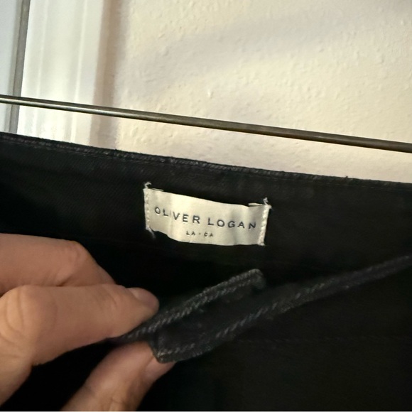 OLIVER LOGAN black Aberdeen cotton wide leg cropped raw fray hem jeans - Picture 5 of 7